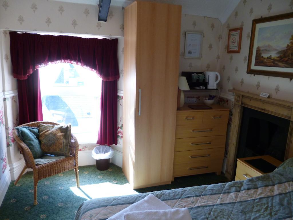 Weybourne Guest House Tenby Room photo